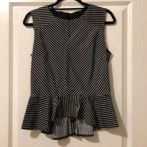 Black & white short sleeve top